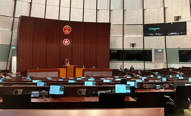 立法會。巴士的報記者攝