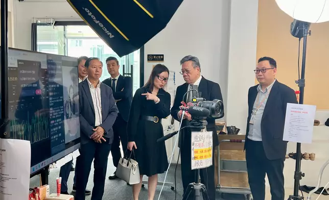 商務及經濟發展局局長繼續訪問廣州及東莞。政府新聞處圖片