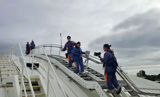 Adelaide Oval Roof Climb