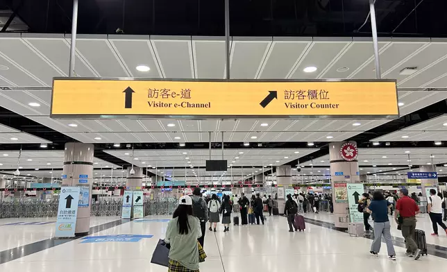 福田口岸。巴士的報記者攝