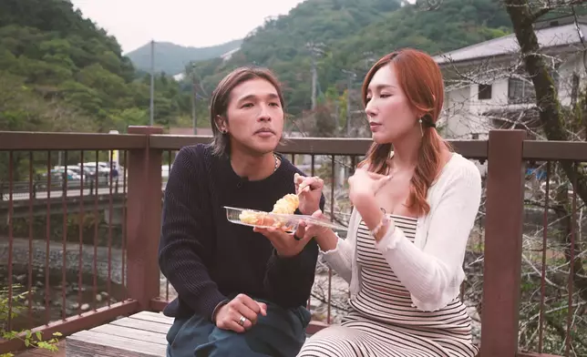 今晚Chloe同又南展開別府之旅。