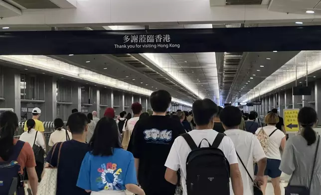 復活節 口岸 人。小紅書圖片