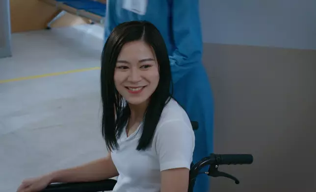 莊易羚笑容甜美，獲封江若琳、周秀娜及林其欣混合體。