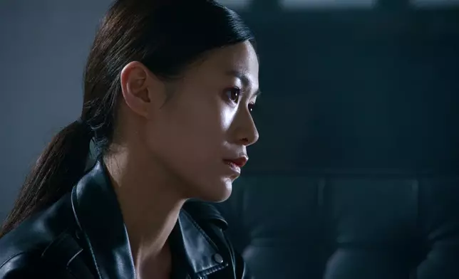 佢對住張振朗同張彥博真係好大分別。