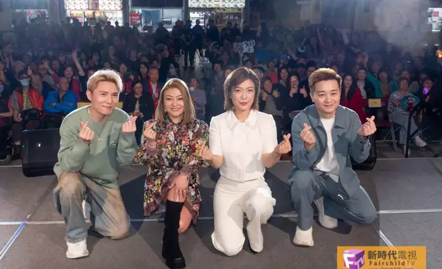 左起：劉威煌 、李佳、龍婷、譚輝智