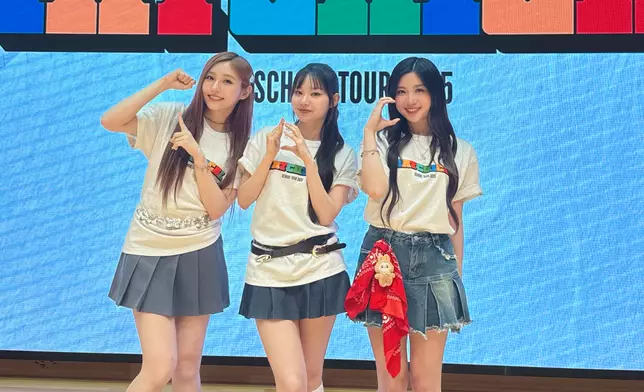 左起：Ivy（蘇雅琳）、Day（許軼）、Candy（王家晴）
