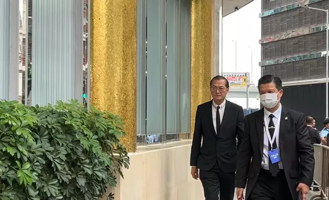 醫務衞生局局長盧寵茂。巴士的報記者攝