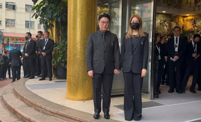 李兆基兒子李家誠和妻子徐子淇。巴士的報記者攝