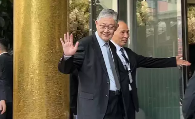 中原集團創辦人施永青。巴士的報記者攝