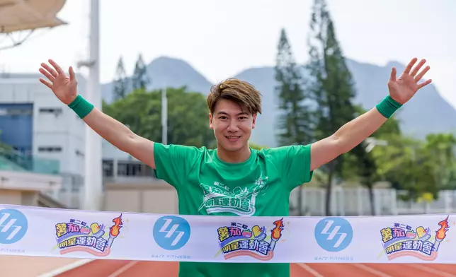 個人：阿J（衝線）