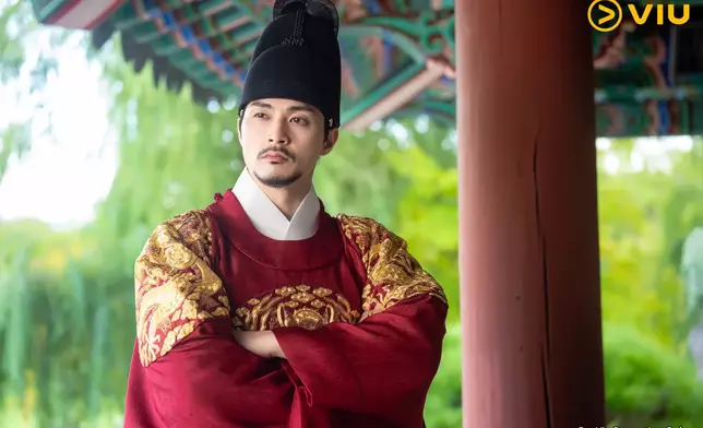 金智勳飾朝鮮王朝君主李正。黃Viu提供圖片