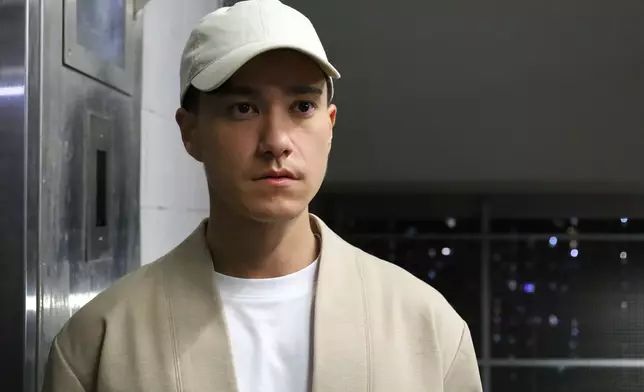 據知呢個禮拜，Adam會喺番自己套劇入面爆seed，面對各種拯救程晴嘅挑戰。