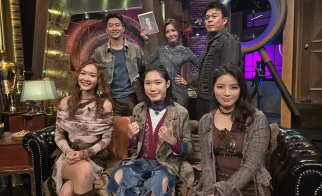 昨晚主題「公關災難、婚嫁奇情、娛圈爆料」，「奇情嘉賓」Karl。