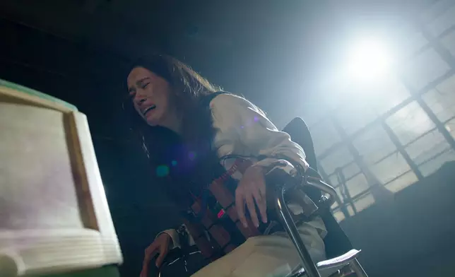 傅嘉莉全場戲都係靠想像演出嚟，真心勁！