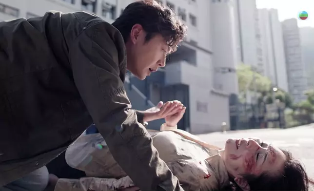 台前幕後都好用心拍攝。