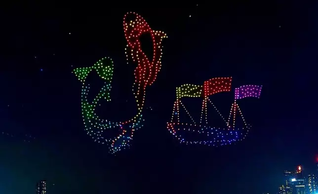 五一晚上，灣仔上空舉行以三大非遺節慶為主題的無人機表演。