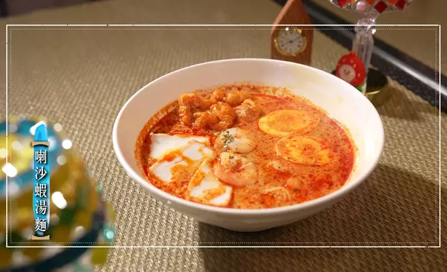 做善事之餘，對美食亦有嚴格要求。