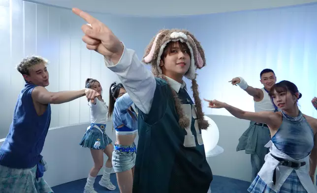 姜濤26歲生日正日推「18胎」。