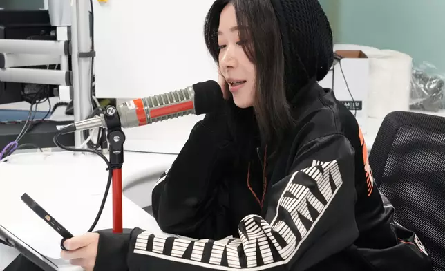 朱紫嬈 (Khloe) 為新城《傾心•傾城》節目首次擔任主持。