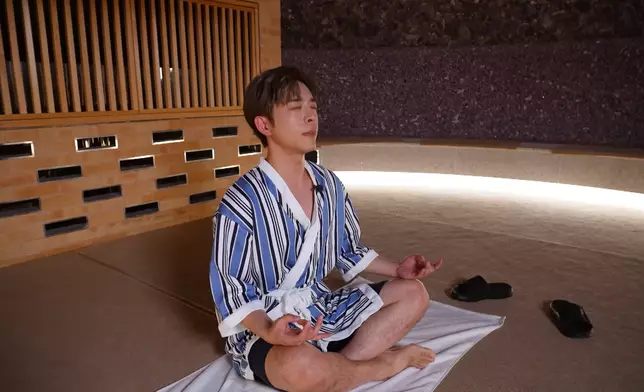 Edan被選中留守63度以上的高溫房。