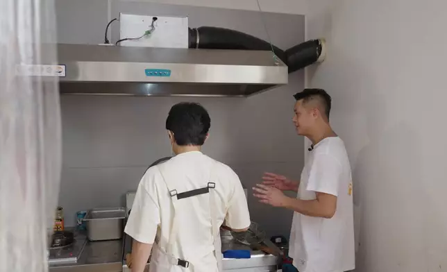 親自下廚。