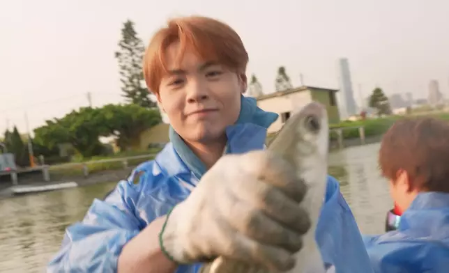 Archie勉強捉到了一條烏頭。