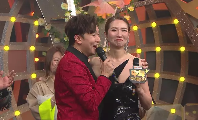 佢感激婉婉一直以嚟嘅支持同鼓勵。