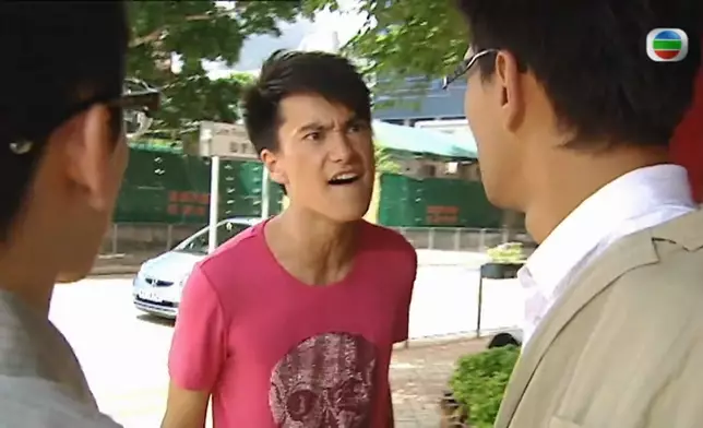 朱仔14 年前嘅作品《真相》昨晚喺深夜檔首播。