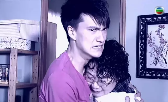 朱仔14 年前嘅作品《真相》昨晚喺深夜檔首播。