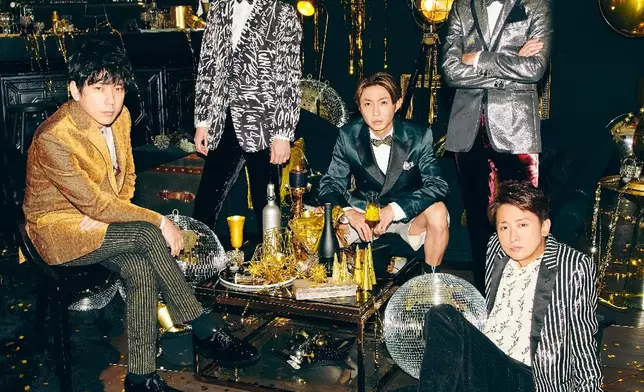 ARASHI休團四年半後宣布合體於明年春季重啟巡迴演唱會，同時宣布巡演後，組合會「解散」。