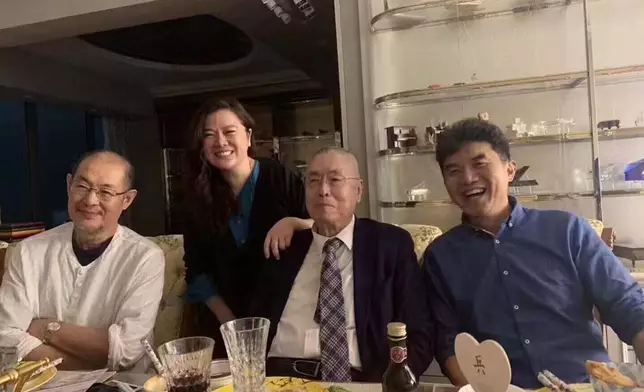 劉詩昆2018年邀請有「華語第一編劇」之稱的蘆葦（左一）合作，撰寫《劉詩昆》（暫名）劇本。