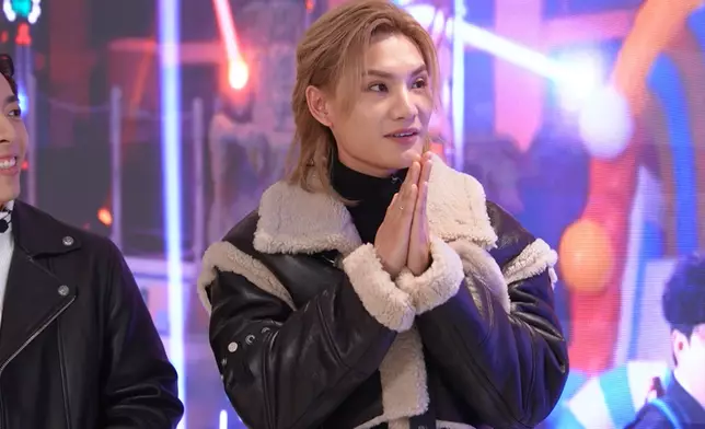 Jeremy自言當刻就像崔始源在MV畫面中跳了出來一樣。