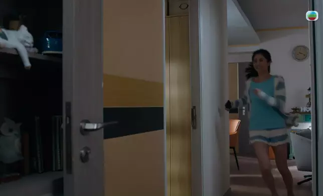 呢個少女式奔跑勁青春。
