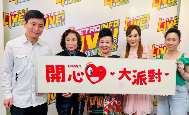 范振鋒、莫何敏儀、薛家燕、羅霖、思敏