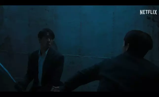 劇中多場打鬥場面。 預告截圖