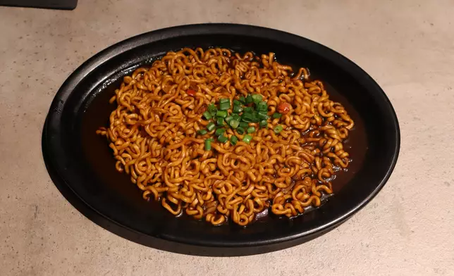 石板炸醬拉麵 HK$58