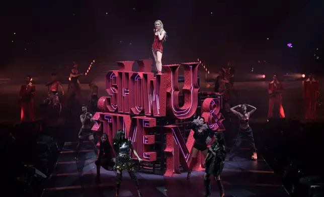 Sammi澳門演唱會來到第三場。