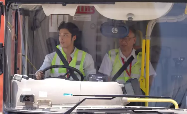 丁子朗「巴士司機」。