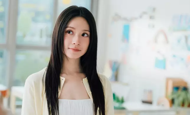雲浩影（Cloud）擔任屈臣氏蒸餾水全新代言人。