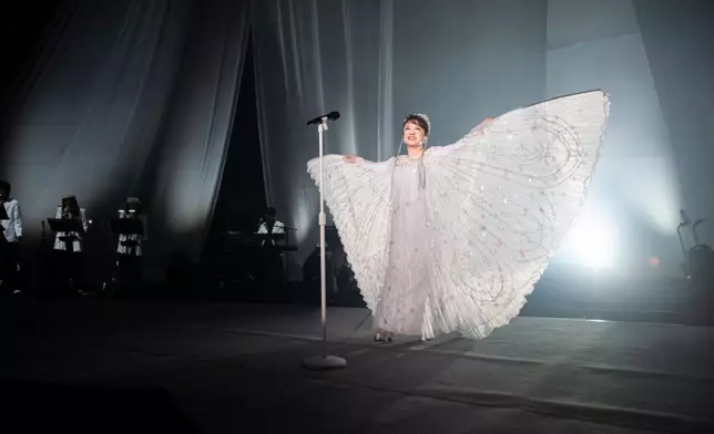 翁倩玉憑經典日劇《阿信的故事》主題曲《信》紅遍亞洲。