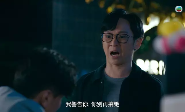 而佢搵子恆講數呢一場，亦演活咗「好刻意扮惡但惡唔起嘅狀態」，完全係同個角色完美結合。