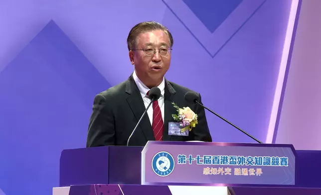 崔建春出席第十七屆香港盃外交知識競賽致辭。巴士的報記者攝