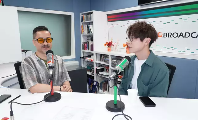 自爆8歲首次掏零用錢買張栢芝唱片！