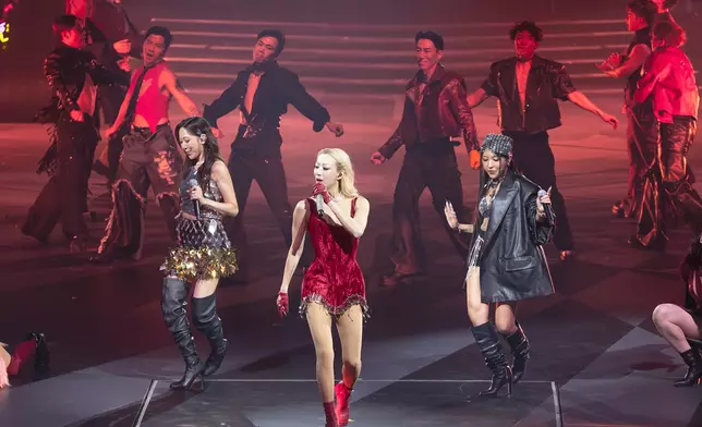 Sammi澳門演唱會來到第六場。