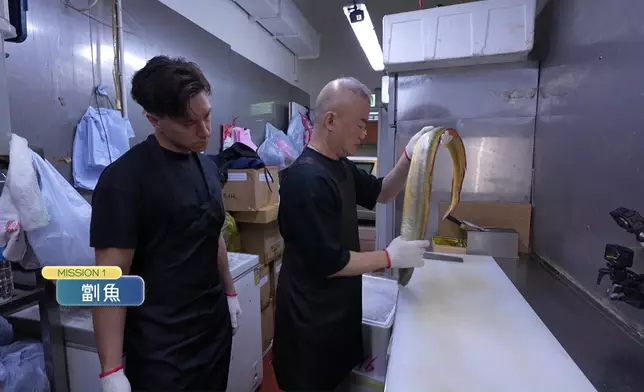 就咁睇，劏魚都幾嘥體力。