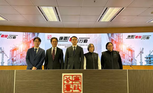 巴士的報記者攝