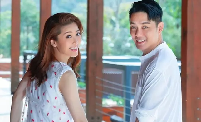 周勵淇於2018年與內地演員傅浤鳴閃婚。