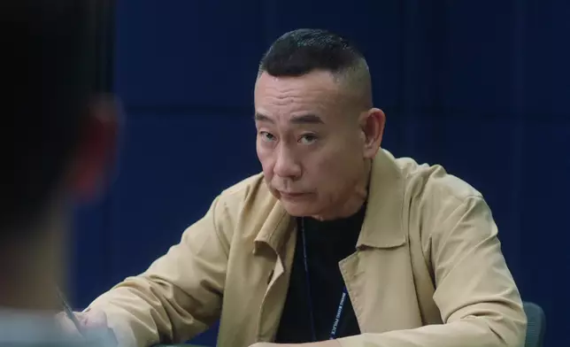 第一集蔥頭VS保怡已經一啲都唔輸蝕。