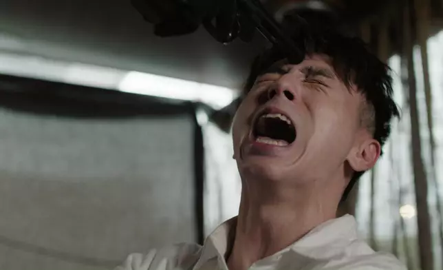 蔥頭呢一幕真係做到生死懸於一線嘅感覺出嚟。