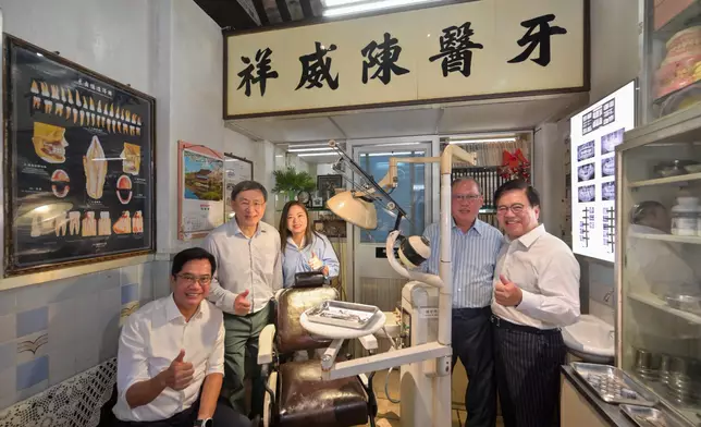 卓永興 WH Cheuk FB